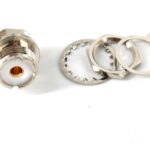 SO 239 SH UHF-Chassis-Buchse m. Lötfahne